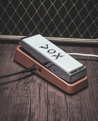 Vox V847A Wah with 9V Jack