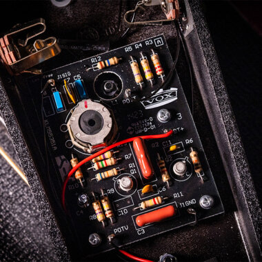 Vox V846 Vintage Wah pedal transistor