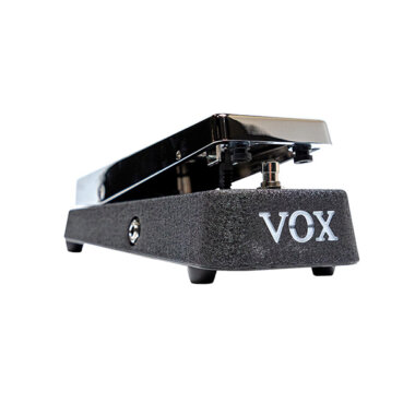 Vox V846 Vintage Wah pedal angled right