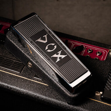 Vox V846 Vintage Wah pedal on top of hand wired amp