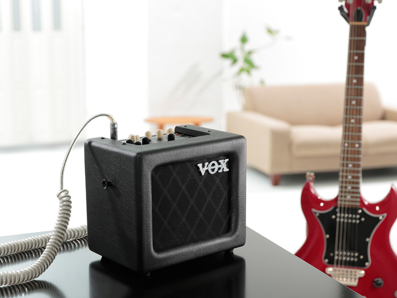 Vox mini guitar deals amp